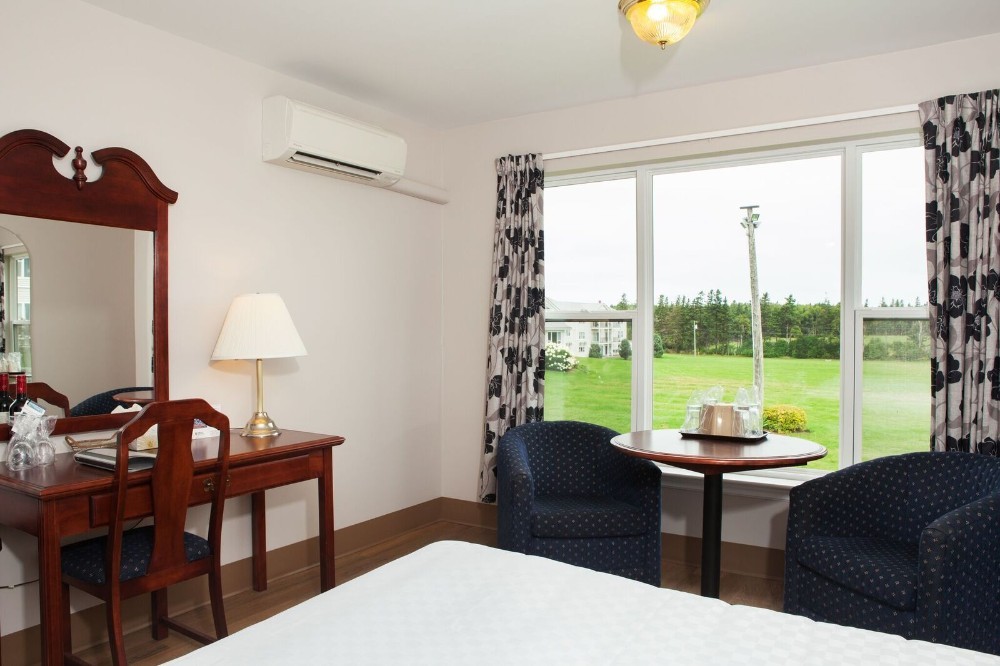 Brackley Beach North Winds Inn and Suites - Available Packages